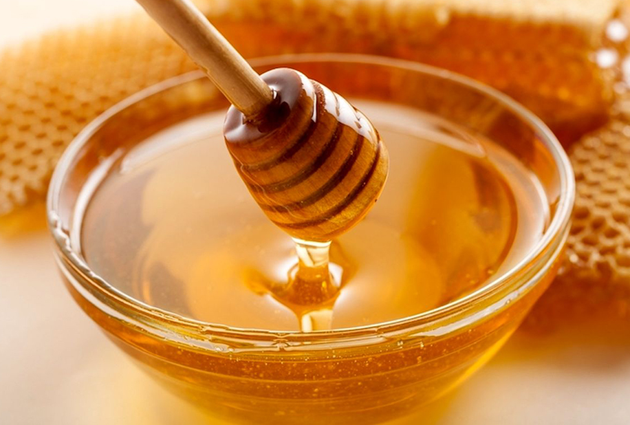 شکرک زدن در عسل طبیعی