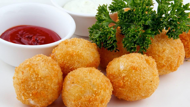 Potato and chicken fried balls | توپک سوخاری سیب زمینی و مرغ